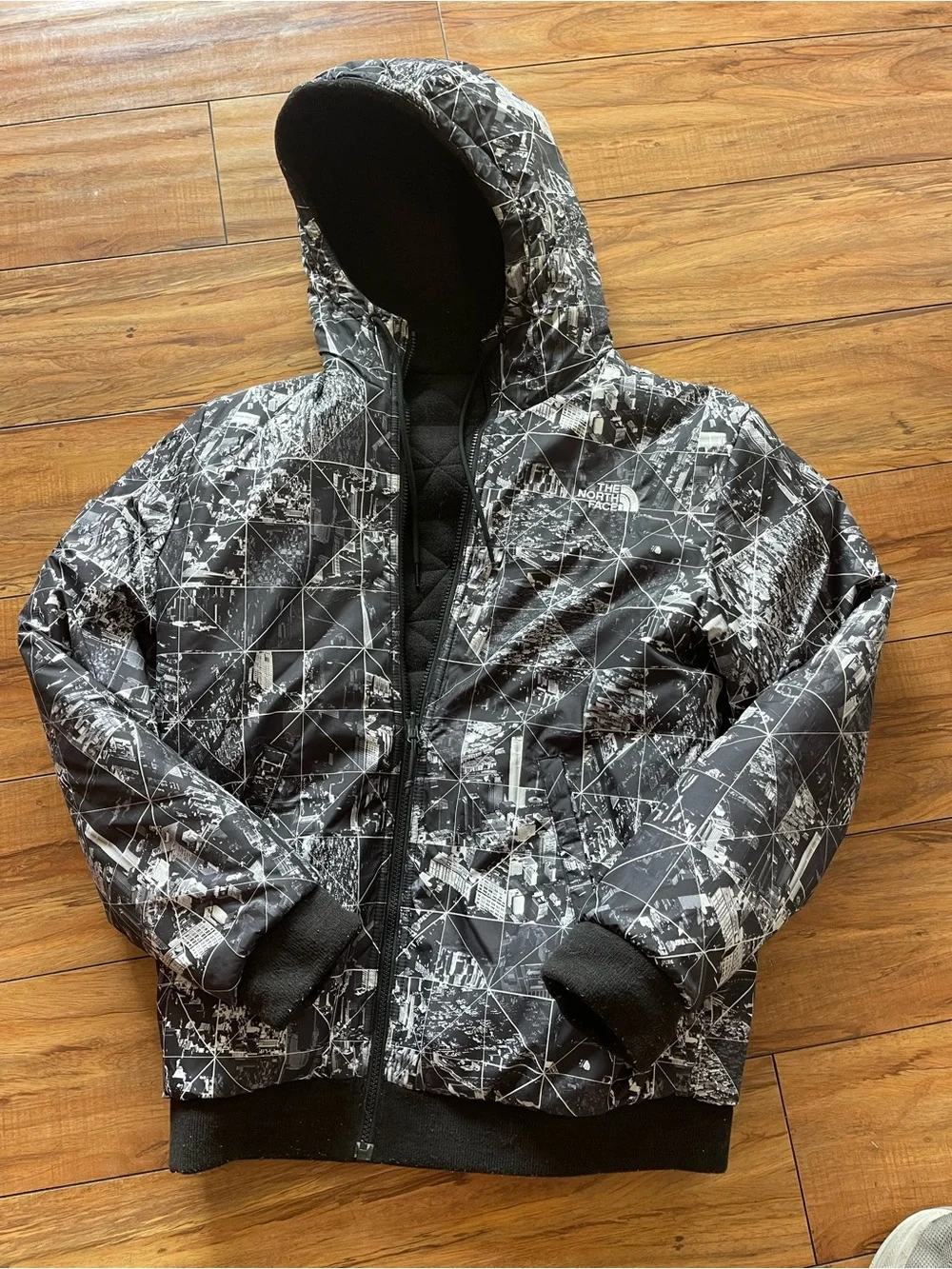 RARE The North Face “Kingston City” Reversable Hoodie  Men Size M